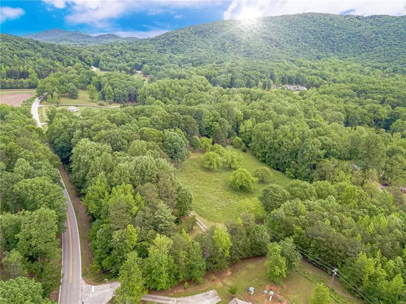 6926 Whelchel CIR, Clermont, GA 30527