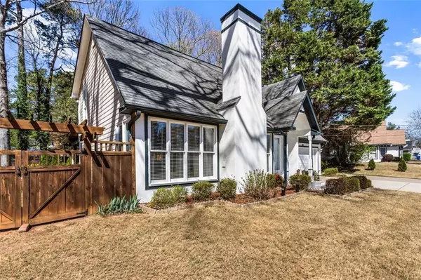 Lawrenceville, GA 30046,290 LEIGH KAY DR