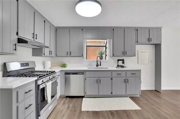 Acworth, GA 30102,4843 Caboose LN NW