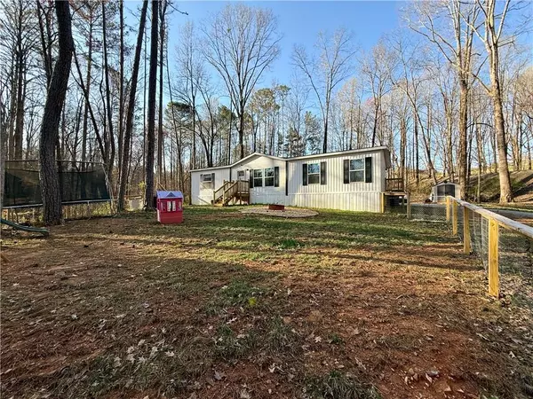 Talking Rock, GA 30175,156 Twin Mountain Lake CIR