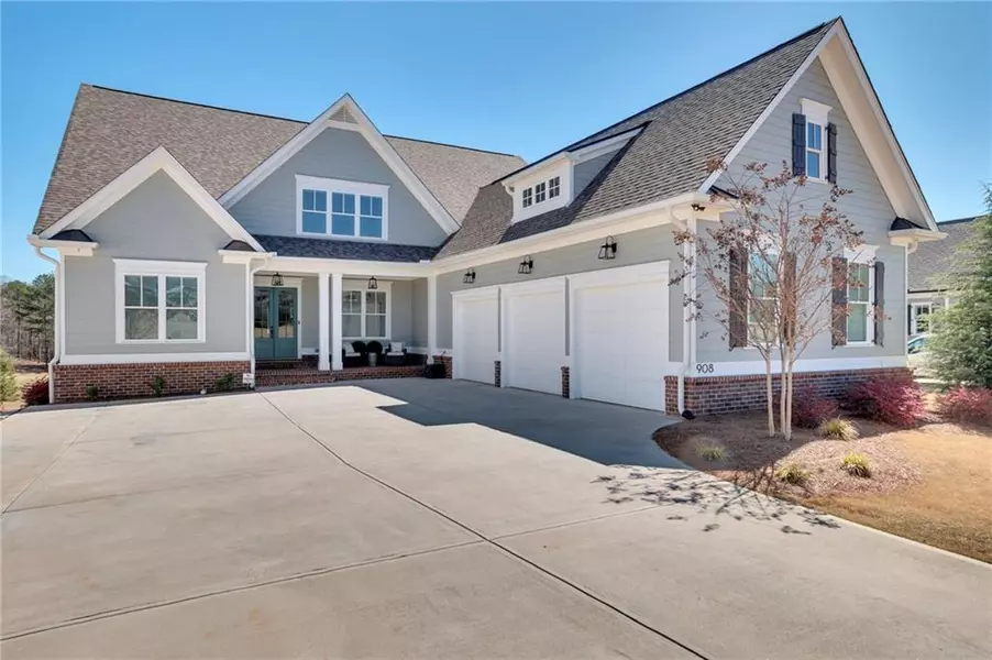 908 Indigo Bunting RD, Statham, GA 30666