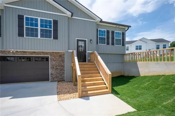 Calhoun, GA 30701,116 Westview DR SW