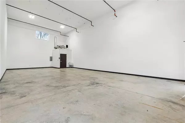 Alpharetta, GA 30004,3770 Francis CIR #304