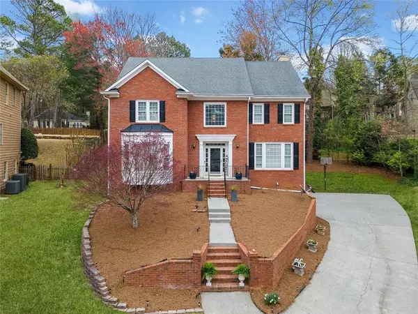 1421 BRIARCLIFF DR, Woodstock, GA 30189