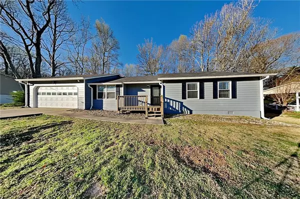 2620 Bluffton RD, Buford, GA 30519