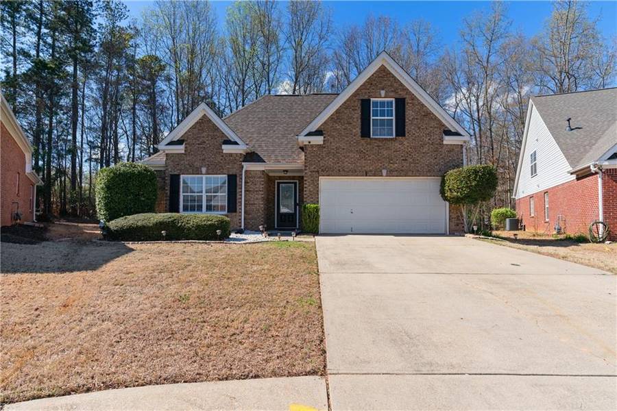 5442 Ashmoore LN, Flowery Branch, GA 30542