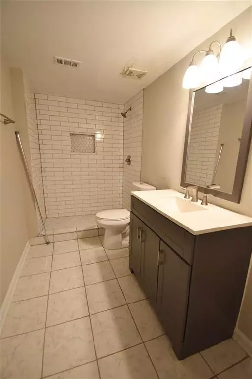 Lithonia, GA 30038,37 Le Parc Fontaine