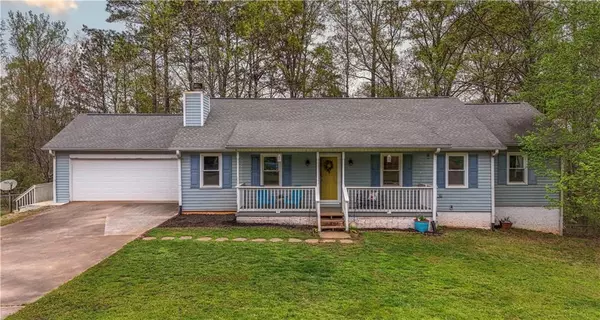 1074 Whooping Creek RD, Carrollton, GA 30116