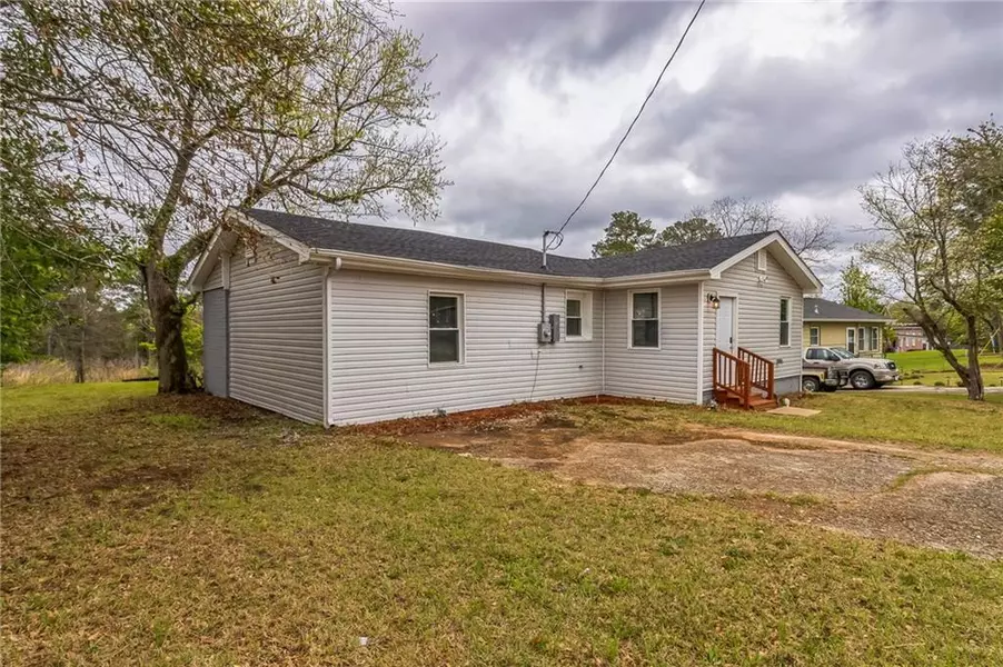 2026 Kitchens RD, Macon, GA 31211