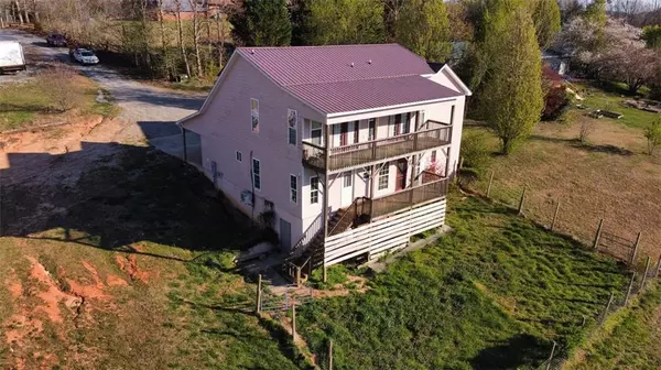 2101 HELEN HWY, Cleveland, GA 30528