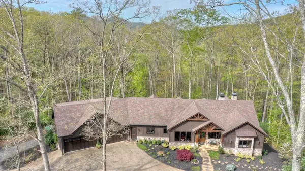 Ellijay, GA 30536,244 Wilderness WAY