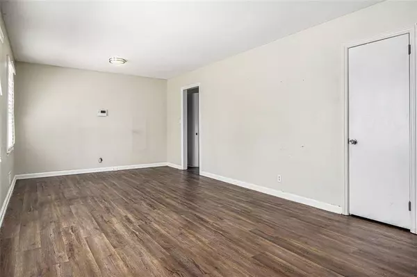 Decatur, GA 30032,2564 BRENTWOOD RD