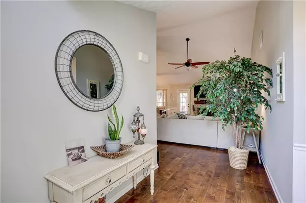 Hoschton, GA 30548,107 Jacob DR