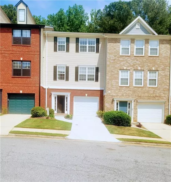 523 Lantern Wood DR, Scottdale, GA 30079