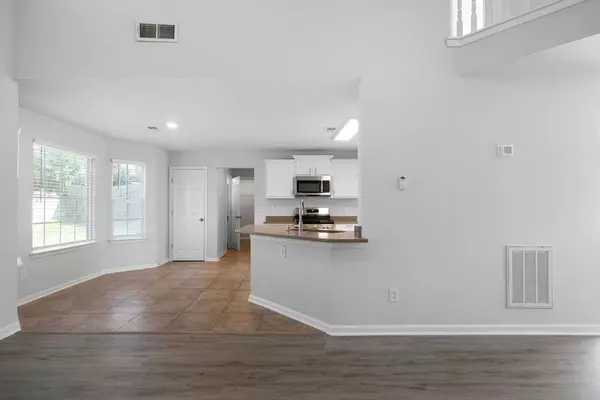 Dallas, GA 30157,552 S Fortune WAY