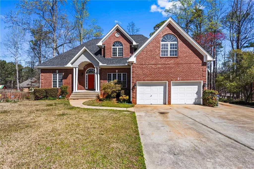 Suwanee, GA 30024,525 James Lee DR