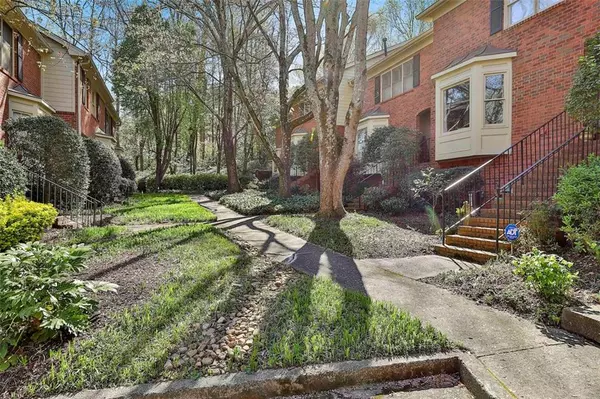 Atlanta, GA 30329,1384 Sheffield Glen WAY NE