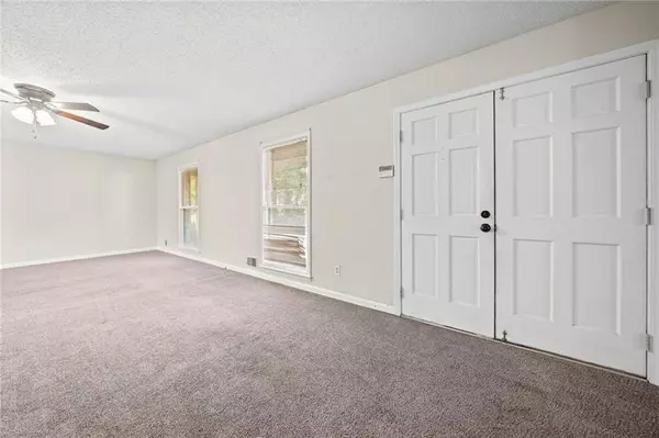Kennesaw, GA 30144,235 Shallowford RD NW