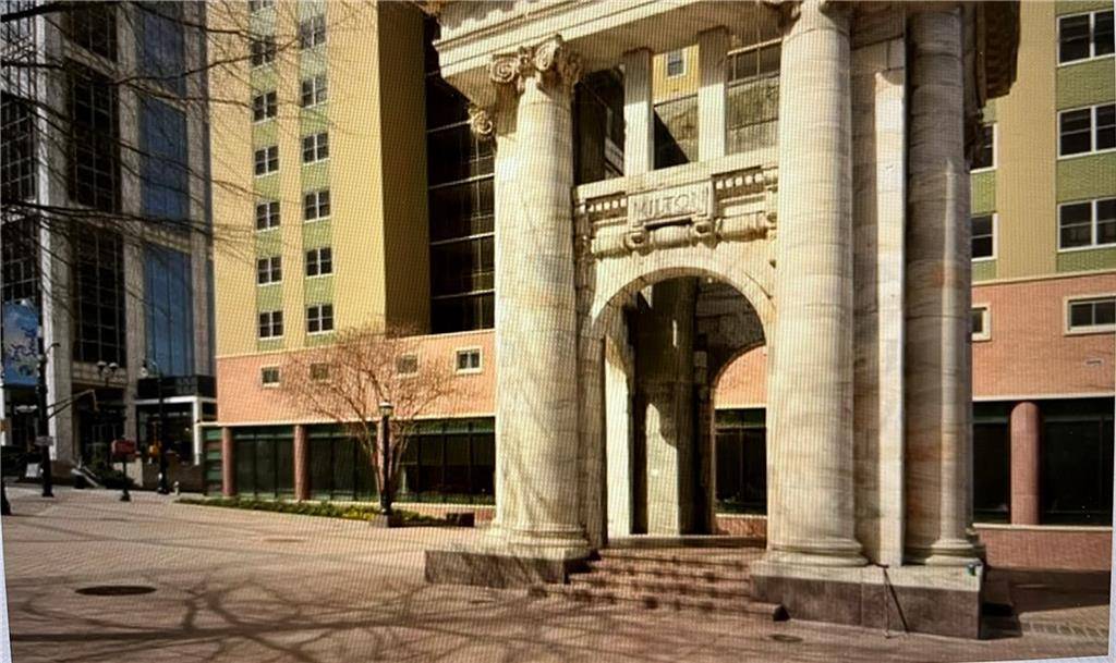 Atlanta, GA 30308,300 Peachtree ST NE #9A