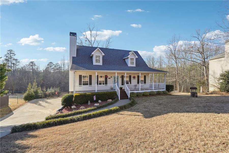 129 Heritage Oaks DR, Ball Ground, GA 30107