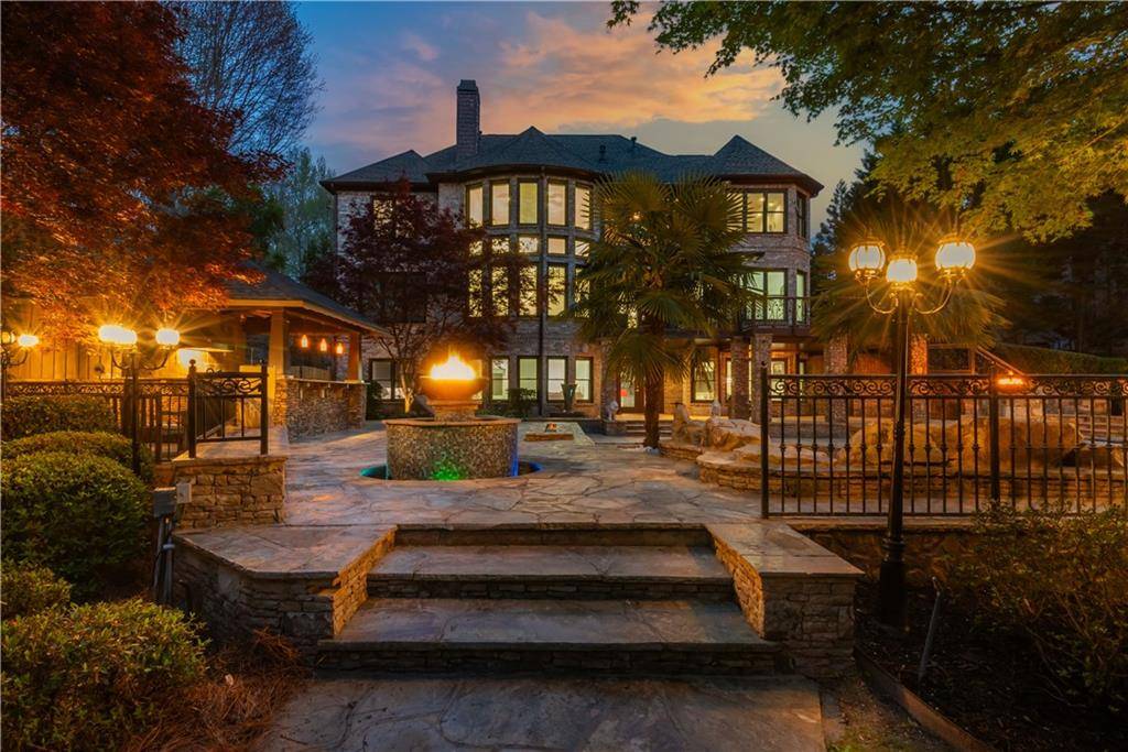 Atlanta, GA 30345,2461 Oak Grove EST NE
