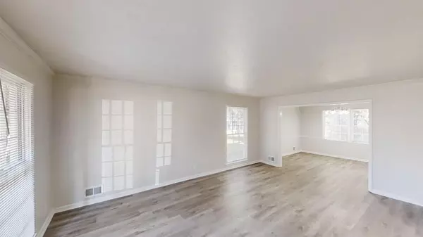 Stone Mountain, GA 30083,208 S Rockborough CT