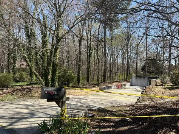Mcdonough, GA 30252,185 Country Lake DR