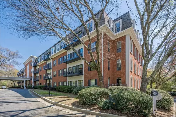 Atlanta, GA 30324,2921 Lenox RD NE #113