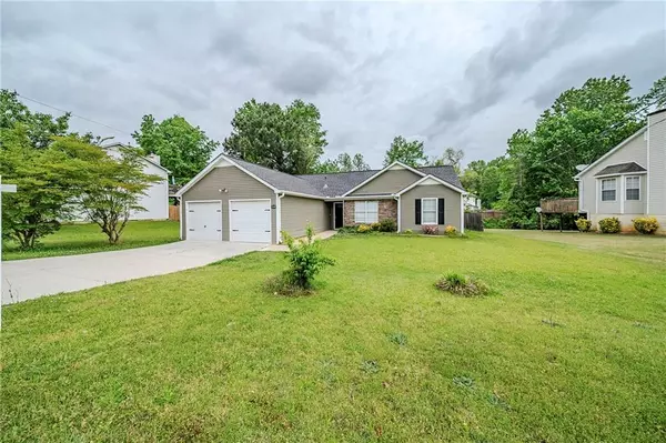 228 Roberts TRL, Locust Grove, GA 30248