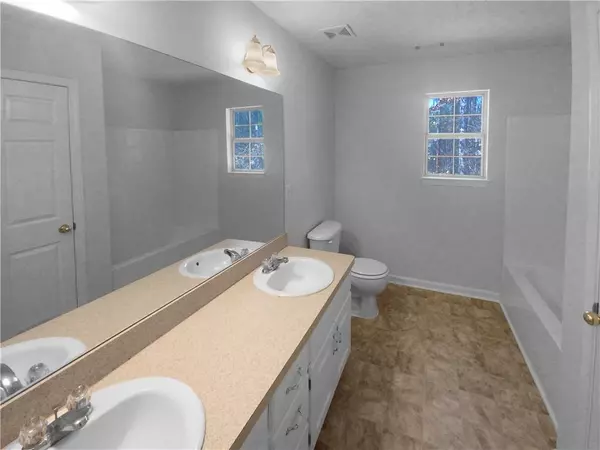 Locust Grove, GA 30248,231 Grove Pointe DR