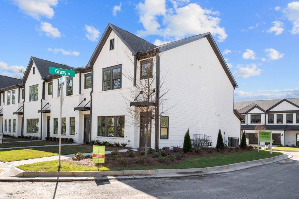 2426 Lakeshore LN SE, Atlanta, GA 30316