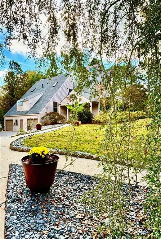 3810 GALLOWAY DR, Roswell, GA 30075