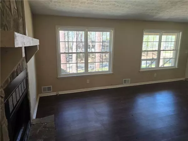 Lithonia, GA 30058,7508 Asbury Manor DR