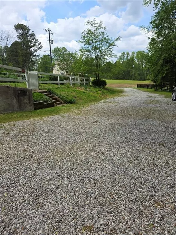 Ball Ground, GA 30107,1180 Edwards Mill RD