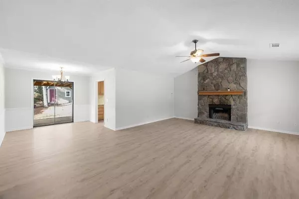 Dacula, GA 30019,1237 TORREY PL