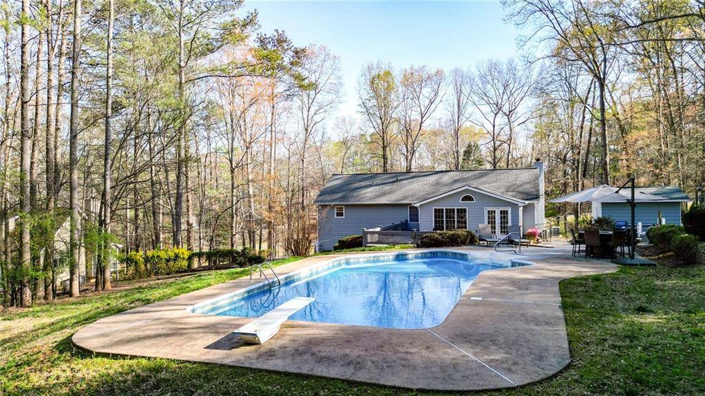 Woodstock, GA 30188,907 Missy LN