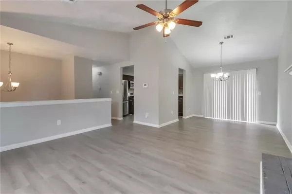 Decatur, GA 30034,2463 Corner Shoals DR