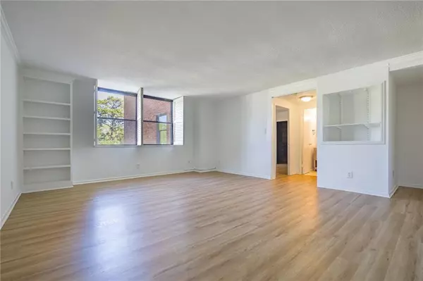 Atlanta, GA 30305,2965 Pharr Court South NW #503