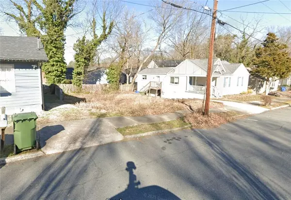 Atlanta, GA 30314,1063 Ashby GRV SW
