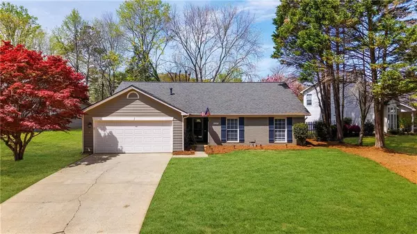 11370 Ridge Hill DR,  Alpharetta,  GA 30022