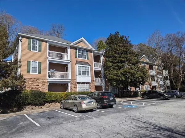 Tucker, GA 30084,434 BENTLEY PLACE