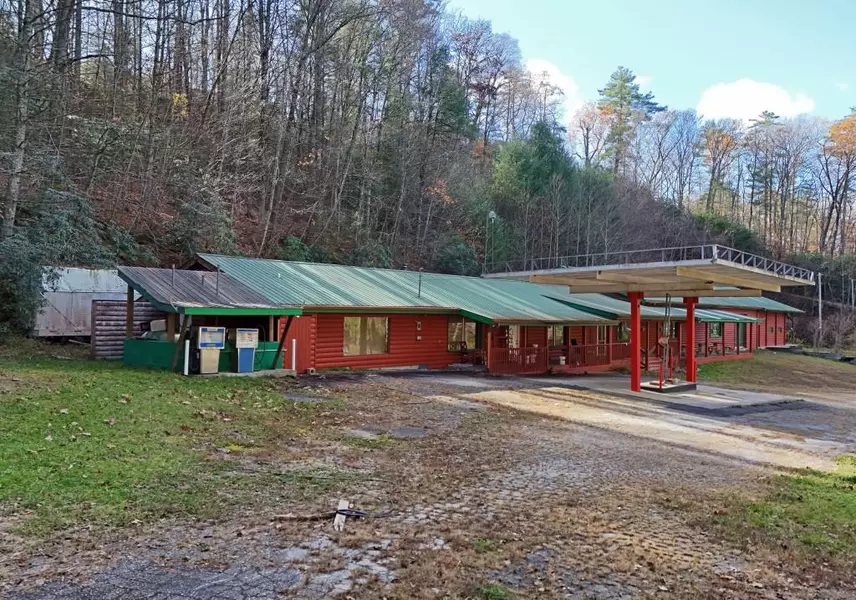24444 Morganton HWY, Suches, GA 30572