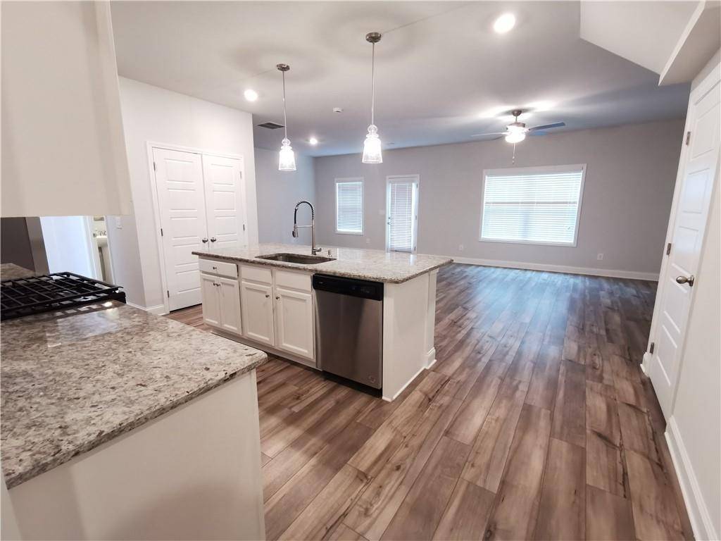 Auburn, GA 30011,86 Station Overlook WAY