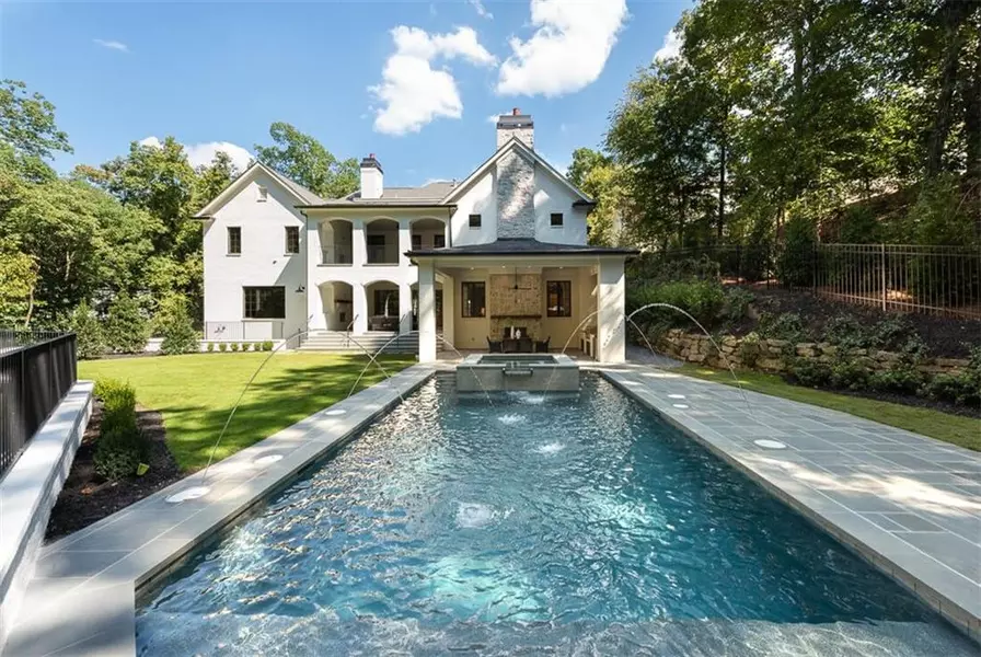 111 Putnam CIR NE, Atlanta, GA 30342