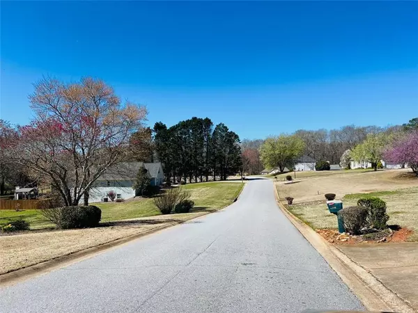 Newnan, GA 30265,0 Crescent DR