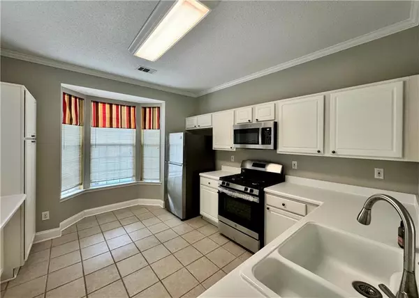 Alpharetta, GA 30022,4645 Valais CT #121