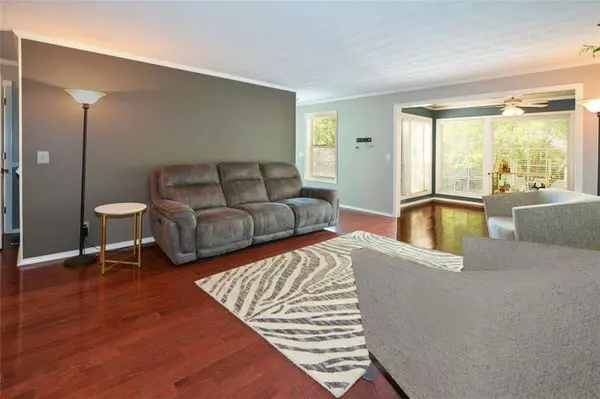Sandy Springs, GA 30350,1602 Gettysburg PL