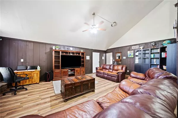 Lithonia, GA 30058,1439 Edenfield CT