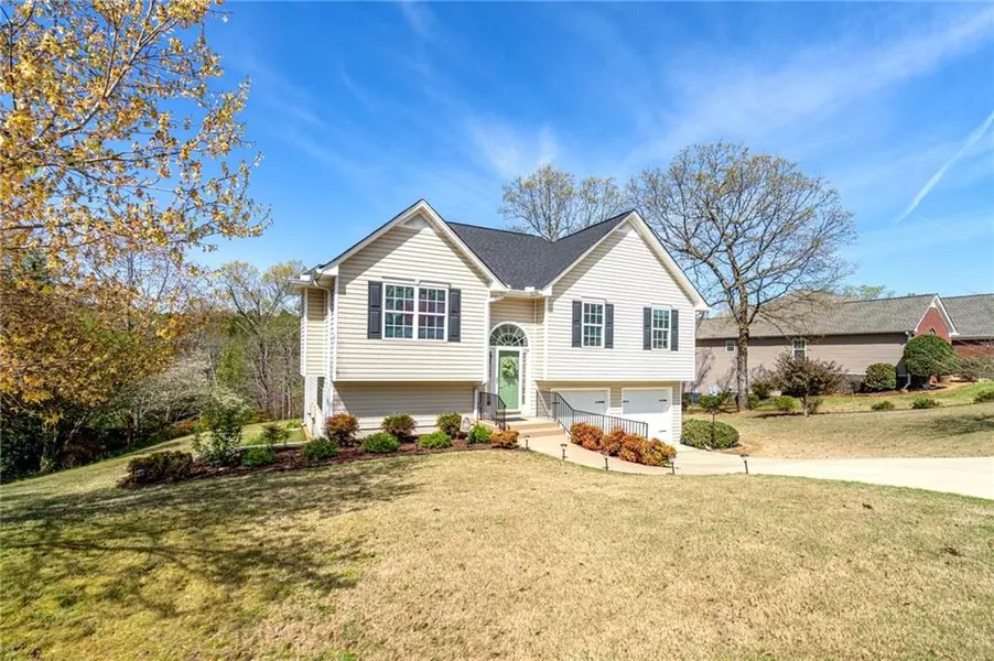11 Seay DR, Rome, GA 30161