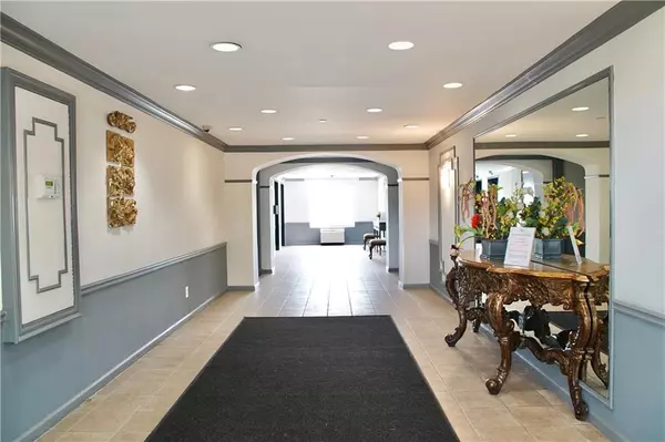 Atlanta, GA 30324,970 SIDNEY MARCUS BLVD NE #2203